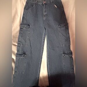 Cargo Wide-Leg Ultra High rise Jeans